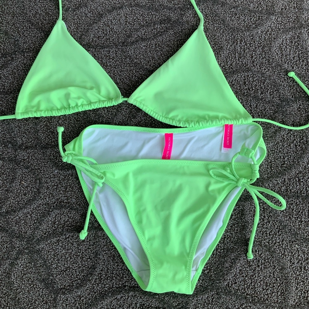 Victoria’s Secret string bikini lime green set size large